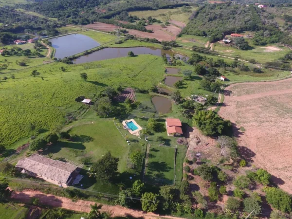 Exclusive Survivalist Farmhouse in Campinas/SP – 400m² with Natural Spring and Artesian Well - Imagem 12