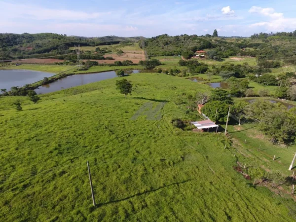 Exclusive Survivalist Farmhouse in Campinas/SP – 400m² with Natural Spring and Artesian Well - Imagem 2