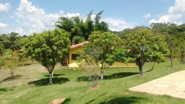 Exclusive Survivalist Farmhouse in Campinas/SP – 400m² with Natural Spring and Artesian Well